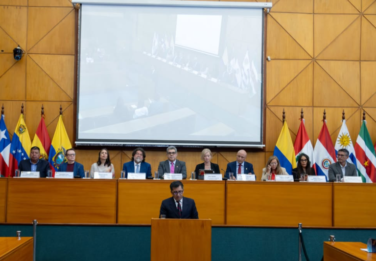 Representantes del CIICIS 2026 participan en conferencia internacional